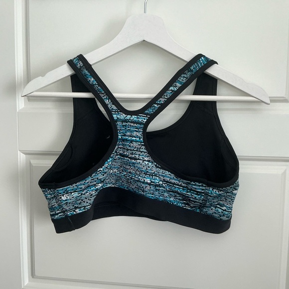 Nike Pro Women's Black and Blue Patterned Sports Bra - Picture 3 of 3